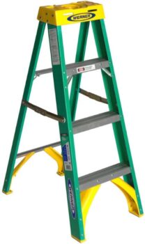 Werner 4′ Fiberglass Step Ladder